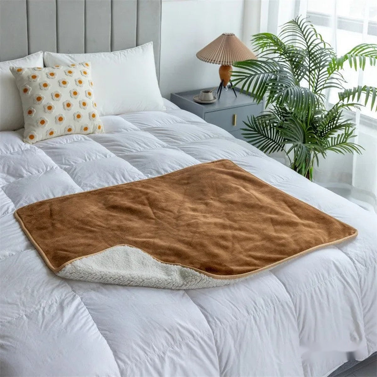 Calming sherpa dog blanket, coffee – PetsZeno